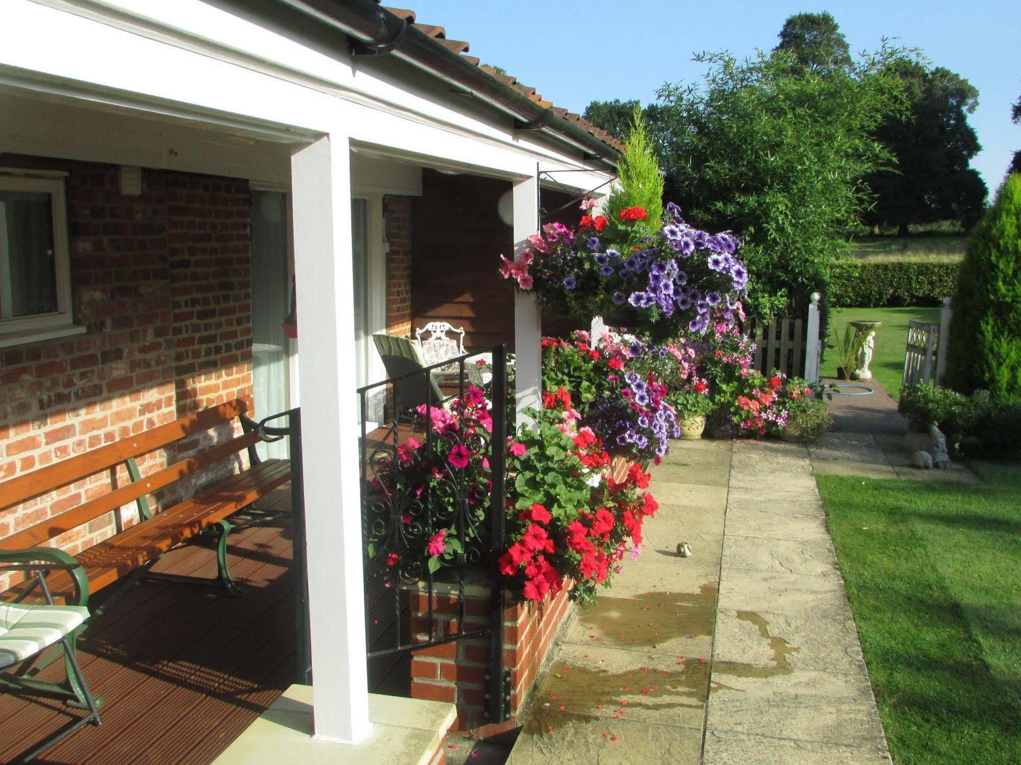 Bed and Breakfast Decoy Barn Fritton Exterior foto